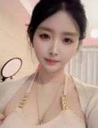 人妻av88-家庭与个人成长的交响曲，人妻角色在AV88中的微妙平衡